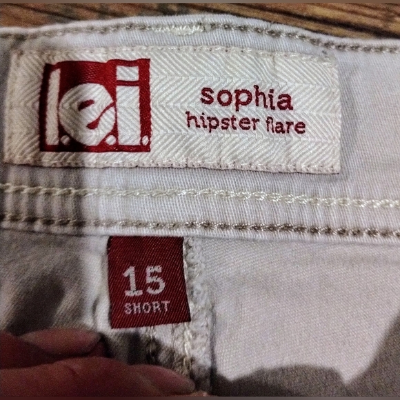 L.e.i khakis VINTAGE - Picture 2 of 3